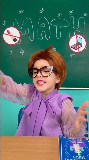 Mirror Kiss 💋 Weird ways to sneak makeup into class!