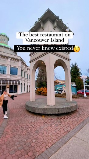 Playbill Dining Room, Chemainus Theatre Festival  This town is known for its professional live theatre but there is an incredible hidden restaurant inside! #chemainus #vancouverisland #bcfoodie #travelcanada | Fuel For The Sole Travel, Outdoor & Adventure | Facebook