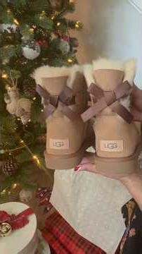 Unboxing UGG Boots | Christmas Present | Sounds