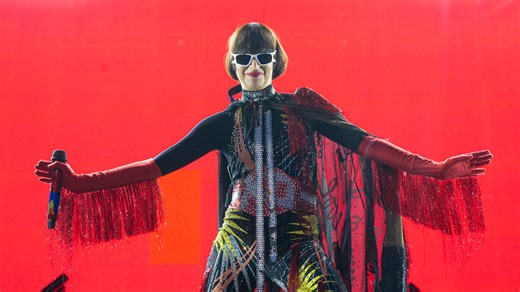 Yeah Yeah Yeahs tease tour dates in UK and North America are coming "very soon
