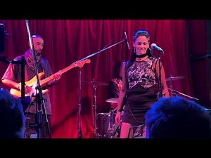Agroblues / Sandra Vázquez - Malena Blues.