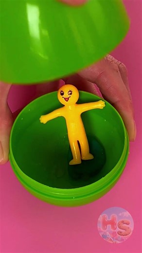 Œuf magique : Surprise colorée et créative ! 🥚✨ | 123 GO! House #shorts