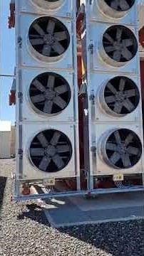 Fan rotation illusion (strobe effect)