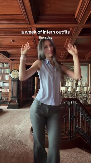 Internship Outfit Ideas: 7 Days of Brown Pants for Women in Finance