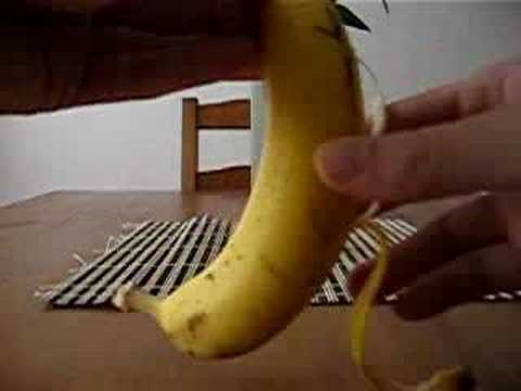 How to Open a Banana Properly