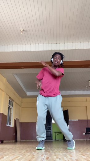 Frozen Piano Performance - Let It Go Cover