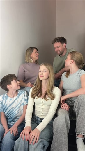 Don’t Stop Believin' – A Capella by a Singing Family