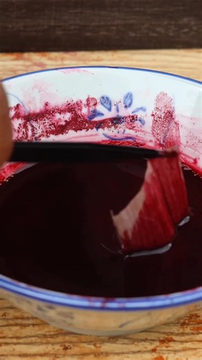 14K views · 194 reactions | Handmade rose silk lipstick paper | Beauty from nature #handmade #lipstick #roses #silk #LipstickMaking #makeup | Videoslia | Facebook