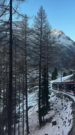 The most magical place ❄️🤍 📍Zermatt, Switzerland🇨🇭 #zermatt #matterhorn #zermattmatterhorn #switzerland #switzerlandtravel #europe #europetravel #winter #snow #gornergrat #train #beautifuldestinations #trainjourney