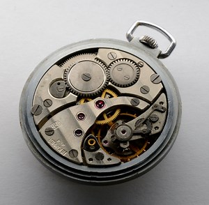 旧ソ連の懐中時計　モルニヤ　Molnija 3602 編 - 昭和の時計とソ連の時計