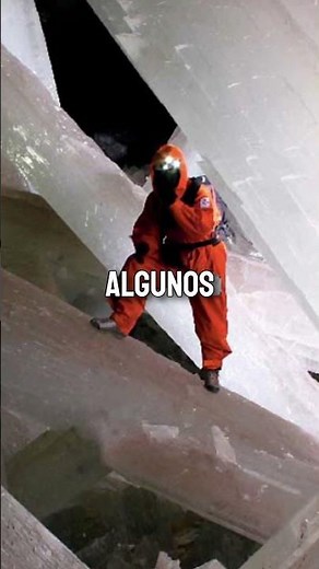 The Cave of the Giant Crystals - Only in Mexico!