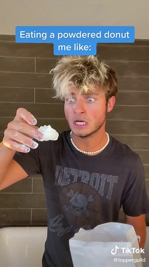 Exploring Powdered Donuts: A Delicious Mukbang Experience