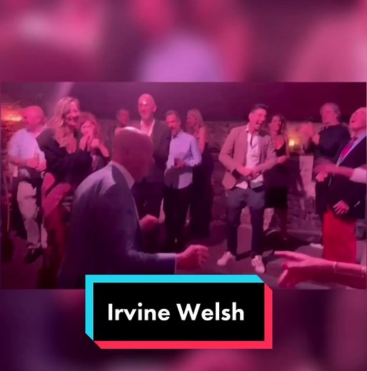 Episode 9 out today! Listen to tales from Irvine Welsh’s wedding, catapult Compston, private jets & intoxicated midnight phone calls to @samfender & @tomgrennan 🍻 Listen now on @Global player or click the link in bio for more options! #irvinewelsh #martincompston #gordonsmart #restlessnativespodcast #nike #reebok