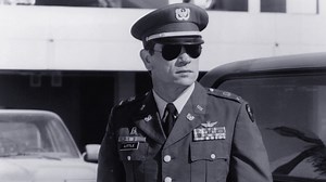 Fire Birds - Apple TV