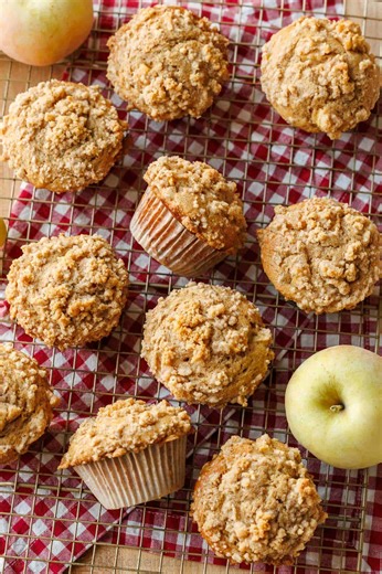 Fresh apples cinnamon sugar topping = muffin perfection! 💛 Recipe: https://natashaskitchen.com/apple-muffins/ | NatashasKitchen.com