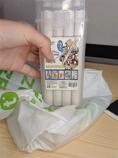 Tutorial: Aprende a pintar con marcadores acrílicos