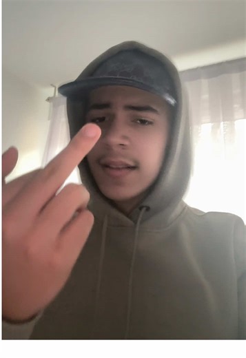 Keiner sagt mir was 😉…#fyp #viral #deutschrap #newcommer #fy