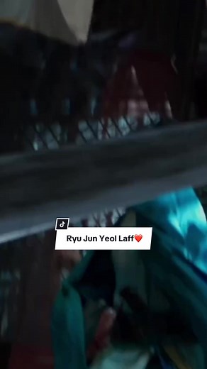 Keren Ryu Jun Yeol di Alienoid: Return to The Future