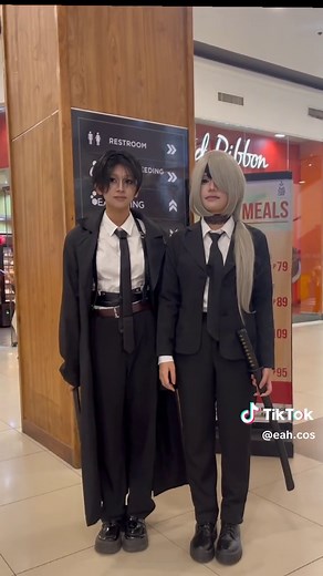 Incredible Cosplay Transformations in Chainsaw Man