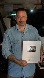 2.8K views · 61 reactions | Más de 179 mil seguidores en Youtube, 147 mil en Instagram, 89 mil en Facebook 85 mil en Tik Tok, gracias totales!!! #leobesson | Herreria Leo Besson | Facebook