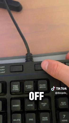 G910 Orion Spectrum Logitech Keyboard Review