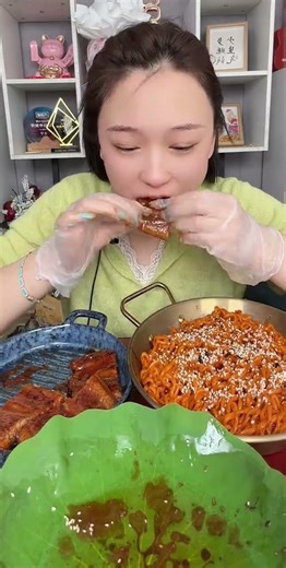 MUKBANG ASMR : Too much food - Delicious fried noodles 음식이 너무 많아 - 배가 너무 꽉 찼어요 먹방