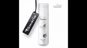 Strahlend weiße Sohlen für Eure Schuhe! Mit unserem Sole Cleaner bekommt Ihr den Alltagsschmutz leicht ab. Und das Beste: Wenn Ihr bei unserer App abstimmt, welcher Blogger der Tamaris Style Scout bei der New York Fashion Week werden soll, bekommt Ihr einen Coupon für den Cleaner geschenkt. Schnell mitmachen: bit.ly/StyleScout. | Tamaris