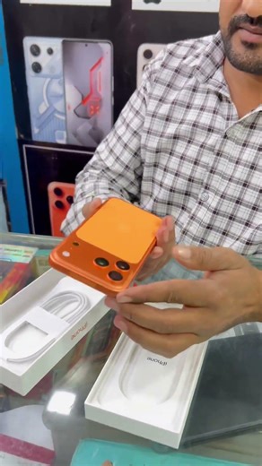 iPhone 17 pro max unboxing cosmic orange