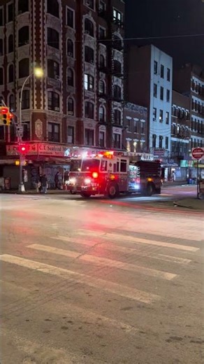 #FDNY Engine 9 responding in Lower East Side, #NYC #emergencyresponse #newyork