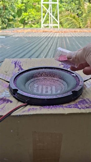 Pushing a 6.5 Bass Driver to the Limit (Glitter Power Test) #nghia #automobile #basstest