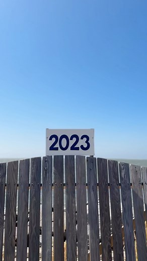 Seabrook Island Club’s oceanfront Beach Club is officially open for the season! This amenity, exclusively for Club members and their guests, has chairs and sunshades, a family and baby pool, and a wide variety of food and beverages. Everything they need for the perfect beach day without any of the hassle. And the view is spectacular. . . . #seabrookisland #seabrookislandsc #seabrook #seabrooklife #seabrooklocal #seabrookliving #lowcountry #lowcountryliving #southcarolina #sc #islandlife #beach #