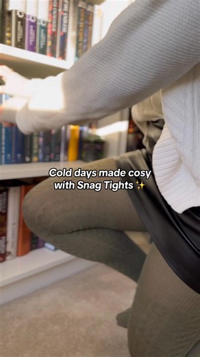 Wrap your legs in pure coziness with our ethically made merino wool tights, crafted from mulesing-free New Zealand wool. Super soft, itch-free, and extra warm, they’ll keep you snug all season long. With a stay-put waistband and built to survive 100 washes, these tights are here to last. Sizes 2-34, now shipping from the US 🇺🇸 | Snag Tights