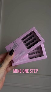  Supreme One Step Vipper  Supreme One Step kombinerer innovation, brugervenlighed og omtanke for både dig og miljøet  Takket være den gennemtænkte, selvklæbende teknologi smelter vipperne perfekt sammen med dine egne og sikrer et naturligt og holdbart resultat ️ Med en imponerende holdbarhed på op til 5 dage er de perfekte til både hverdag og fest  Se hele vores udvalg af One Step-vipper på hjemmesiden  | Kandii | Facebook