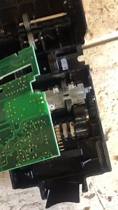 Note Reader Dismantling