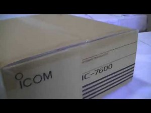 Unboxing Icom IC-7600