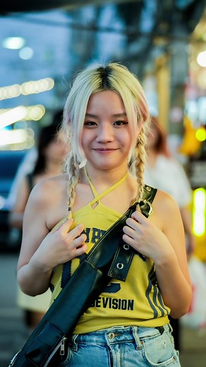 Beautiful Lady Street Photography in Bangkok, Thailand