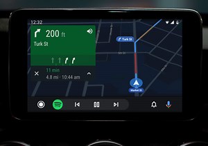 Android Auto's major overhaul rolls out today, bringing a darker interface, better multitasking, and more