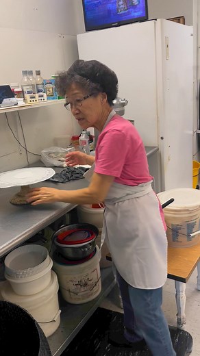 28K views · 603 reactions | ⭐️ signs & sloooooo motion #mrsyongcam | Yong's Bakery | Facebook