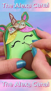 3.4M views · 30K reactions | #Mochila 100% #DIY de en forma de #Aguacate #POPIT 陋 | Alexa C | Facebook