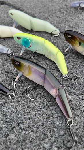 The SPRO Zero Swimmer 100 is great for just about any time the fish are feeding on top. Whether you’re fishing a shallow pocket, or throwing over brush, the loud one-knock will be sure to grab their attention. This bait can be worked as a slow roll, fast retrieve, or rip-pause-retrieve. Be sure to keep your rod at a 45 degree angle when retrieving for the best action on this wake bait. PRODUCT FEATURES: Castable Wake Bait Loud One-knock Size: 100 mm Weight: 3/5 oz. Depth: Topwater Hook: Gamakats