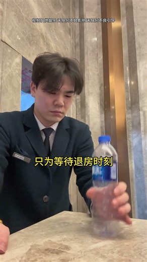 Family members this is the advantage of quick hand speed. Let s practice