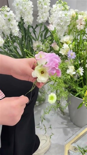 Flower Shape Bride Hairstyle Tutorial