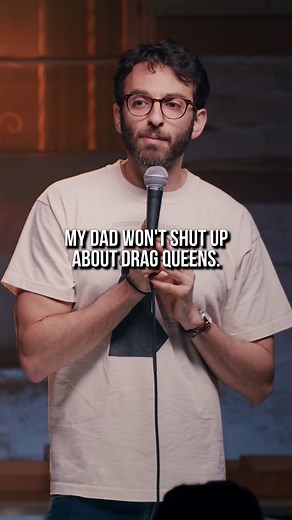 “Drag Queens” 🎤: @gianmarcosoresi | #donttellcomedy #gianmarcosoresi #standupcomedy #comedian #funny #drag #rpdr #dragcomedy