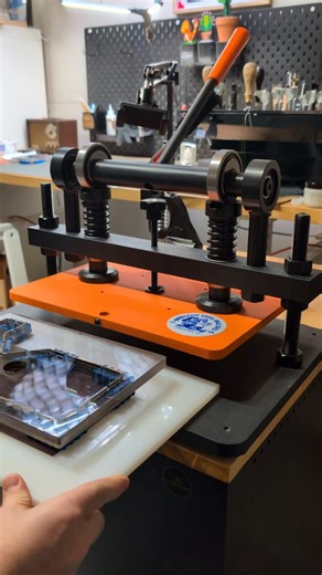 Satisfying leathercraft ASMR Cutting perfect wallet pieces with clicker dies and a clicker press, clean, precise, and efficient. After more than a hundred cuts, my @bradshawsteelruledies still cuts like new 🔪 #leathercraft #leatherwork #leatherasmr #satisfyingvideo #asmrsounds #handmadeleather #craftprocess #makersgonnamake #leathercutting #clickerdies #clickerpress #diywallet #etsyshop #craftreel #handcrafted #leathertools #asmrleathercraft #artisanmade #smallbusiness #leathermaker | Of Bark &