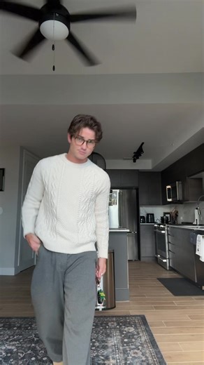 Stylish Knitted Sweater Outfit Ideas for Men