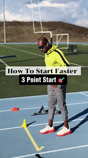 How to Start Faster - 3 point start 🎯 In this video I am demonstrating how to set up a 3 point start. Whether you're a sprinter, football player or anyone who has to move fast off a start line - this exercise can benefit you. To watch the full video check out the youtube link in my bio. Don't forget to subscribe, like the video and share it with someone who can benefit from it 🫶🏾 @onemix.official running shoes These are the suspension edition 🎯🚨 #running #tips #strengthtraining #sprinttrain