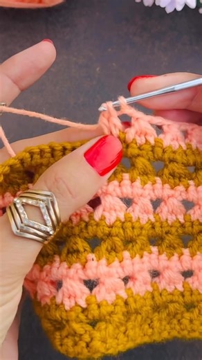 160K views · 2K reactions | Super easy crochet 2 rows blanket patternfull tutorial here https://youtu.be/pcr9tQehElc?si=AUw8yEcwhV9E0s2f | Crochet Patterns Free | Facebook