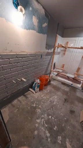 🏗️ COMMERCIAL TILE EXPERTISE 🏗️ We handle commercial AND residential. Retail spaces, offices, restaurants - same precision every time. ⚡ Fast completion ⚡ ADA-compliant ⚡ High-traffic durability ⚡ Professional finish Business or home - we've got you covered. 📞 515-303-3036 for quotes Licensed & insured #CommercialTile #DesMoines | Elite IntEx Solutions