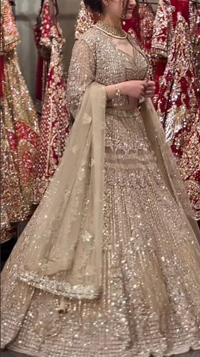 New Bridal Lehenga Designs Ideas✨❤ #shorts #fashion #lehenga #lehengacholi #youtubeshorts #trending