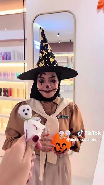 Meliora Halloween: Belanja Seru & Dapatkan Peremen Gratis!